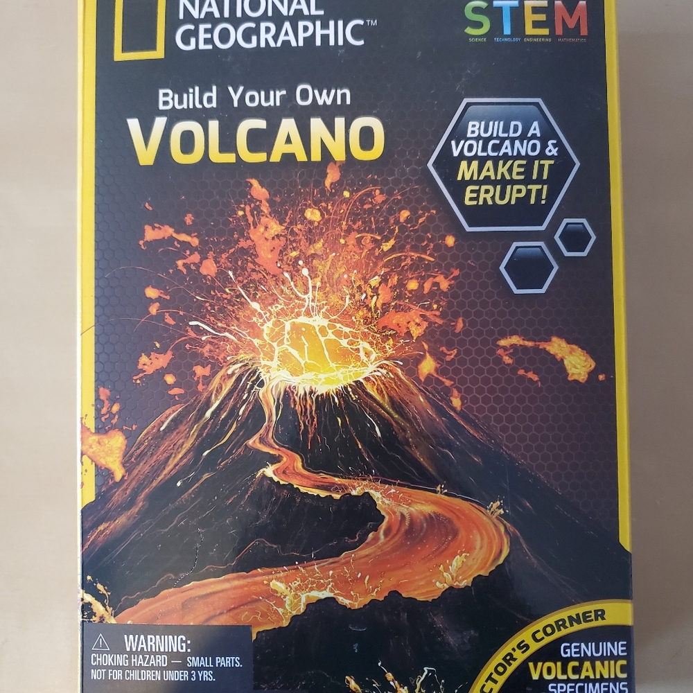 National Geographic Volcano Set
